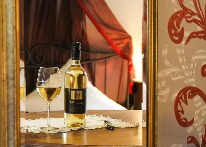 Weingut Weinstube Weinhotel Wolf Harxheim