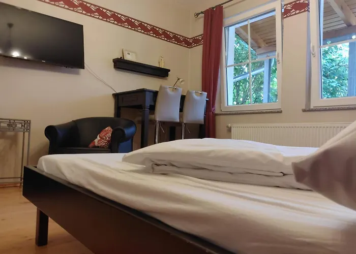 Alojamento de Acomodação e Pequeno-almoço Weingut Weinstube Weinhotel Wolf 3*